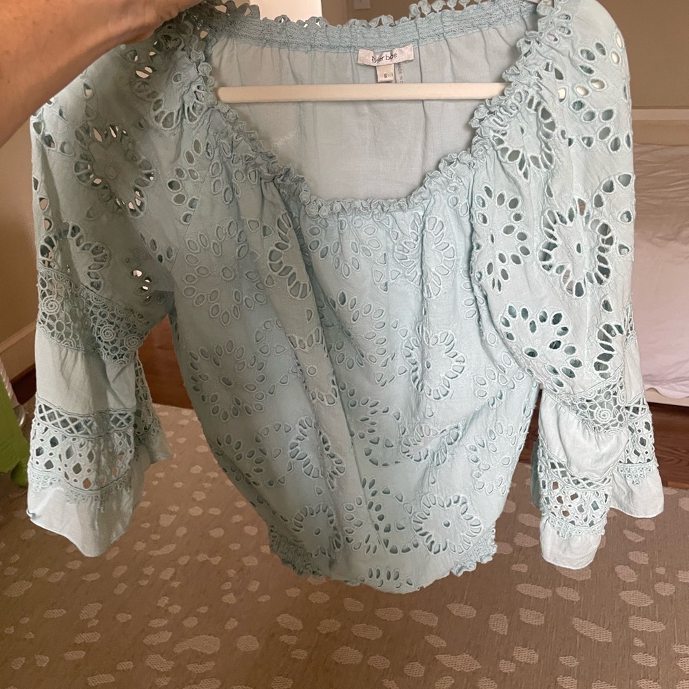 Tyler Boe size small